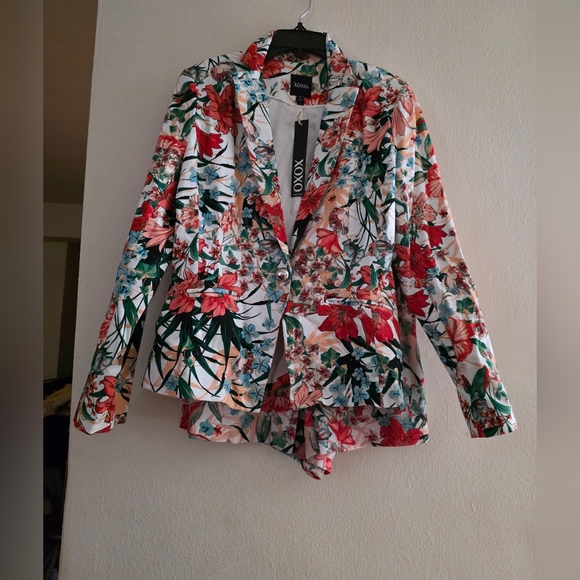 XOXO Floral Skort Size 9/10 Floral Nwot. SKORT ONLY - Picture 10 of 10